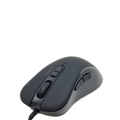 موسRGB KINGDOM M70G روی ماوس پد RGB، مناسب برای ستاپ گیمینگ حرفه‌ای